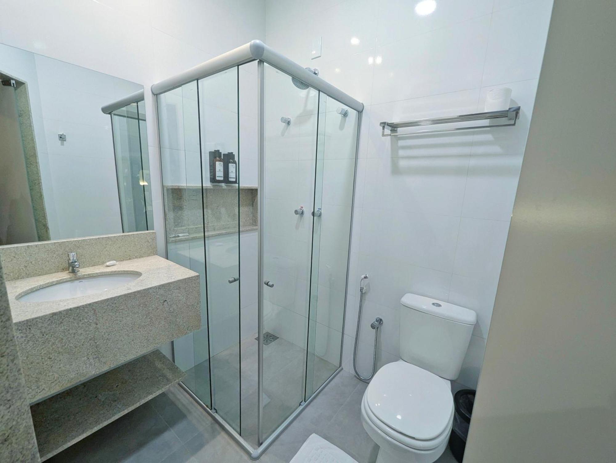 Hotel Jardim Iracema Teófilo Otoni Exteriör bild